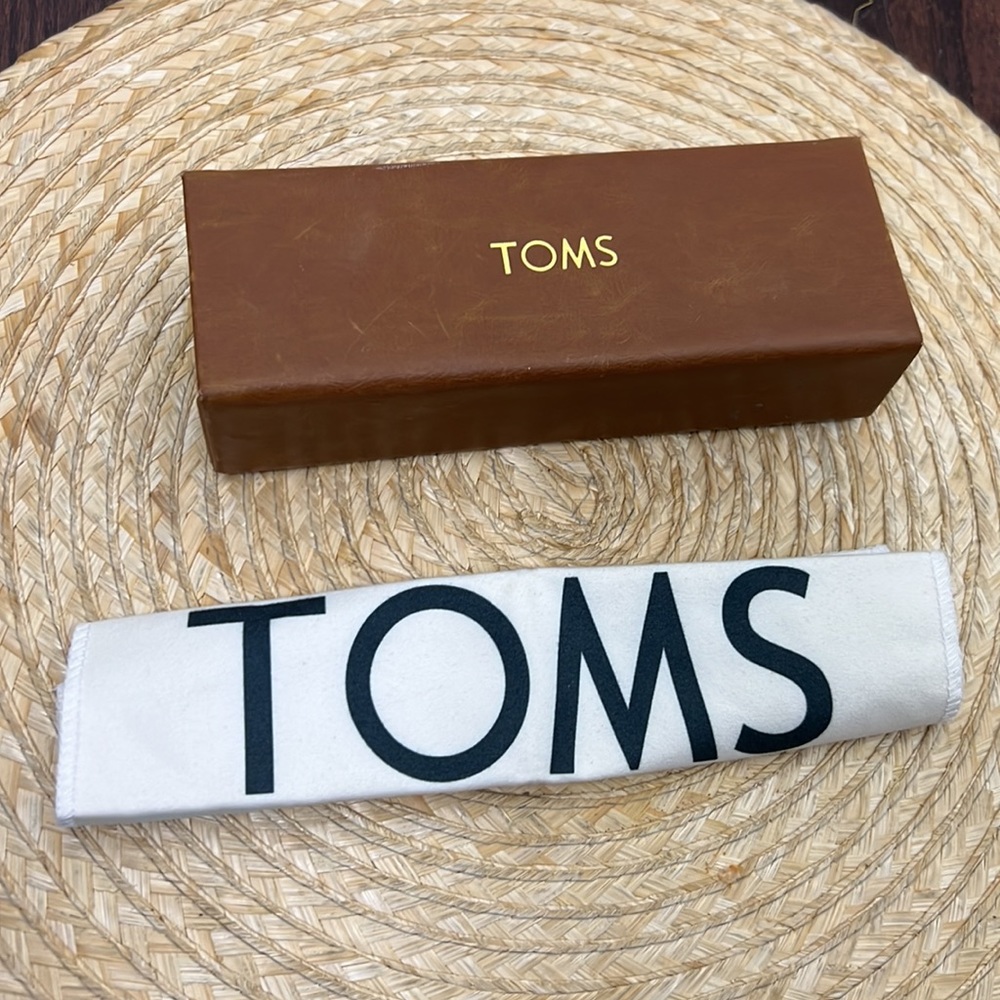 Toms Sunglasses Leather Hard Cover Case